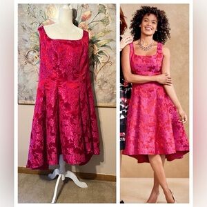 Sz 14W Luxe by Carmen Marc Valvo Vibrant Red Embossed Pink Floral Formal Dress